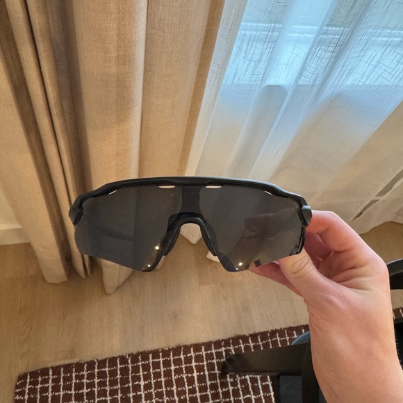 Oakley Black Sunglasses Holder - Picture 3 of 5